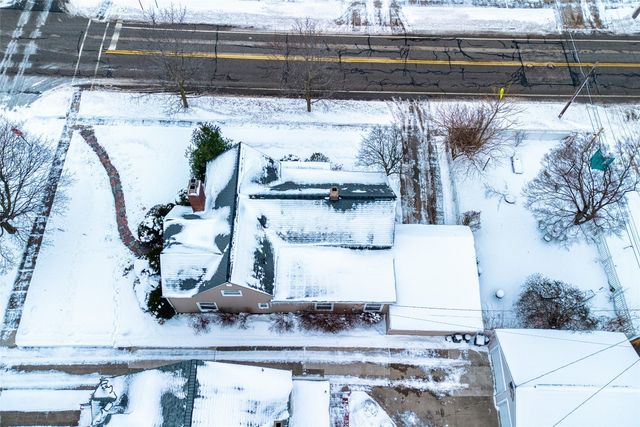 603 KAHKWA Boulevard, Erie, PA 16505