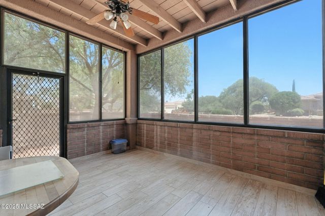 580 W Crenshaw Lane, Green Valley, AZ 85614