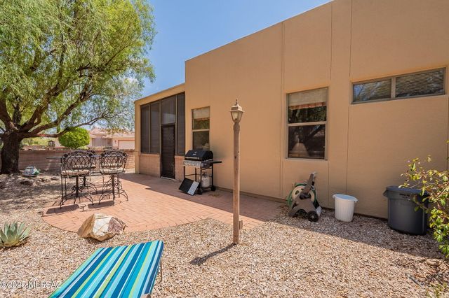 580 W Crenshaw Lane, Green Valley, AZ 85614