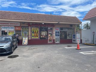 429 NW 12th Ave, Miami, FL 33128