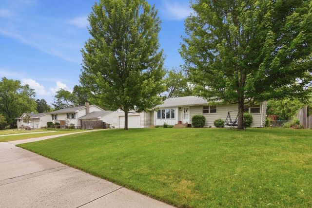 5120 Irondale Road, Mounds View, MN 55112