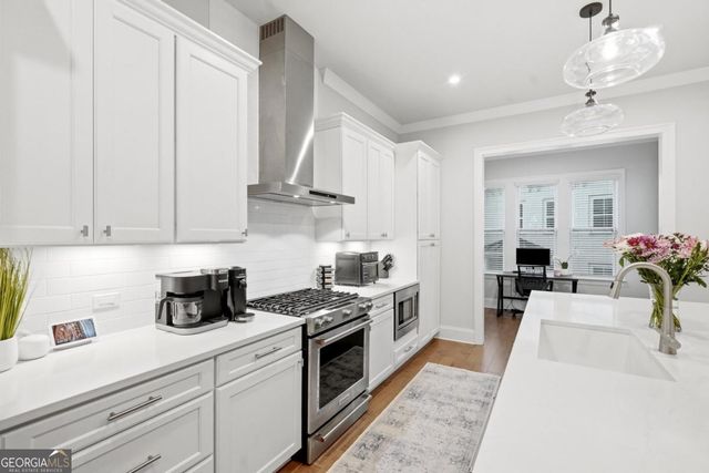 687 Brennan Drive, Decatur, GA 30033