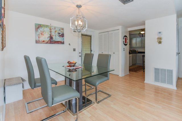 477 Lake Dora Drive, West Palm Beach, FL 33411