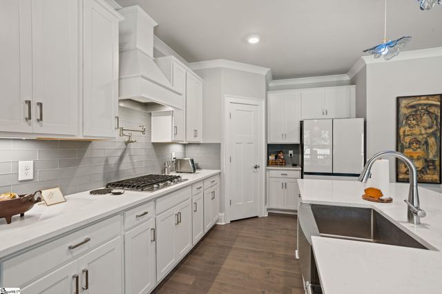 6 Peyton Lane, Simpsonville, SC 29681