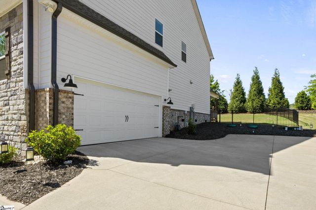 6 Peyton Lane, Simpsonville, SC 29681