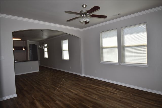 1110 Story Book Lane, Weatherford, TX 76086