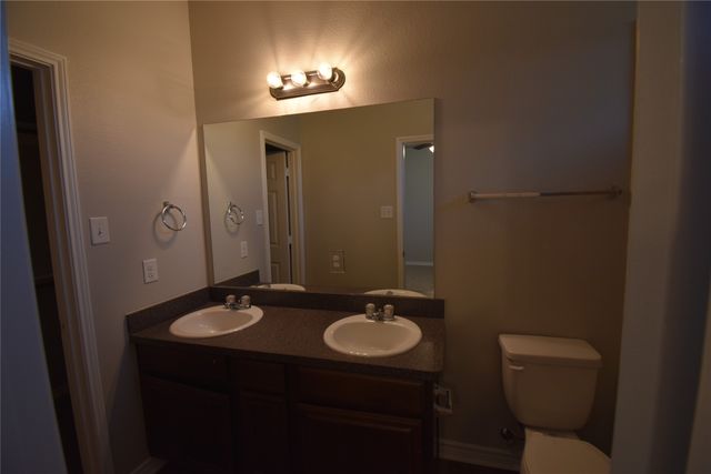 1110 Story Book Lane, Weatherford, TX 76086