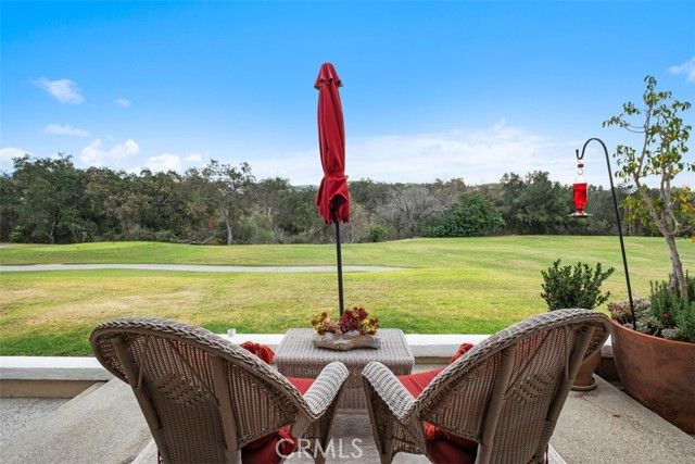 40 Via Barcaza, Laguna Hills, CA 92679