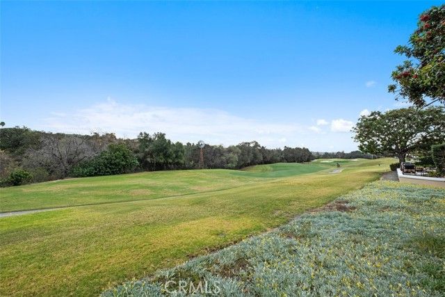 40 Via Barcaza, Laguna Hills, CA 92679