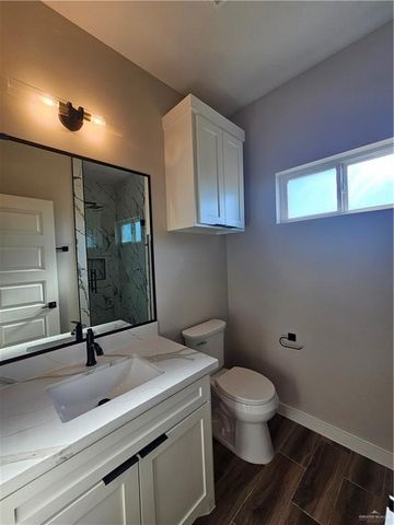 2006 W Olympia Avenue, Mission, TX 78573