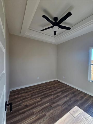 2006 W Olympia Avenue, Mission, TX 78573