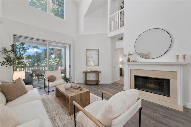 903 Sunrose Terrace 310, Sunnyvale, CA 94086