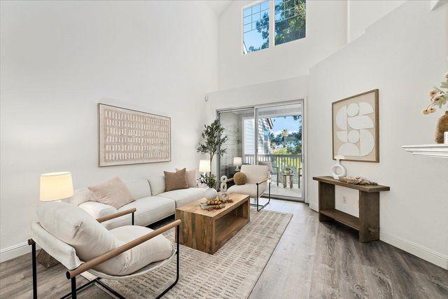 903 Sunrose Terrace 310, Sunnyvale, CA 94086