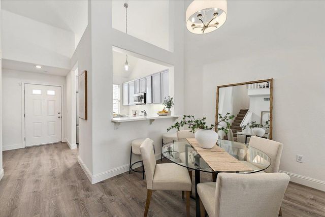 903 Sunrose Terrace 310, Sunnyvale, CA 94086