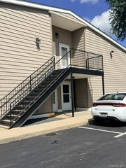 365 Rt 111 A16, Smithtown, NY 11787
