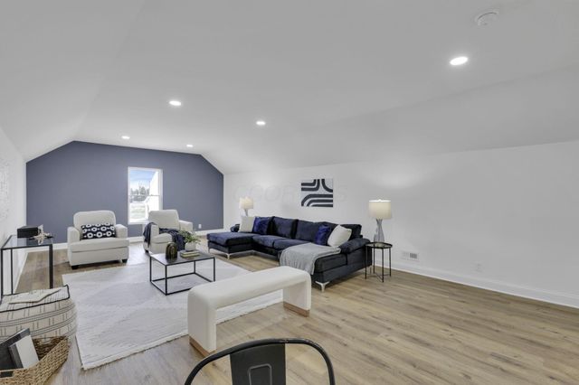 3683 Kassidy Drive, Grove City, OH 43123