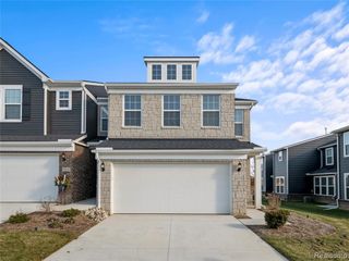 4032 Nottingham Circle, Clarkston, MI 48346