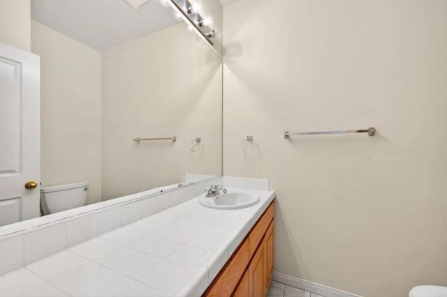 354 Benevente Drive, Oceanside, CA 92057