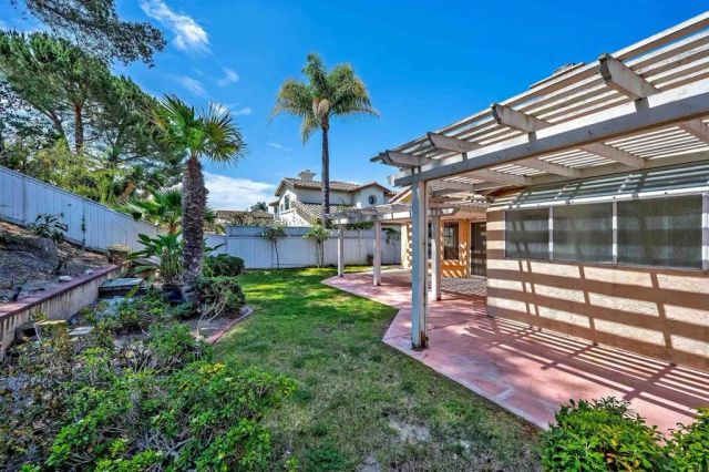 354 Benevente Drive, Oceanside, CA 92057