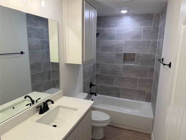 6016 Piper Anne Street, Azle, TX 76020