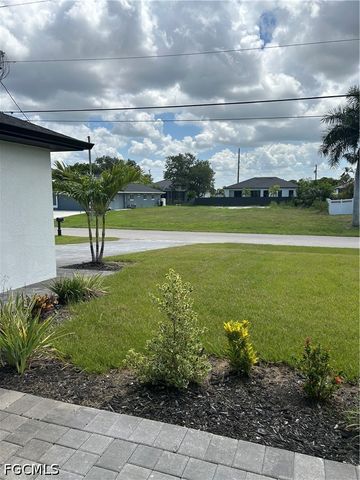 1534 NW 25th AVE, Cape Coral, FL 33993