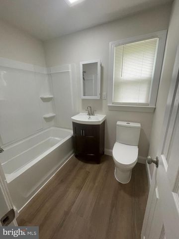 43 MIRY BROOK RD, Hamilton, NJ 08690