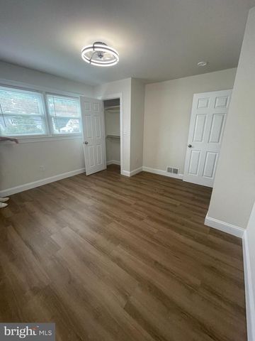 43 MIRY BROOK RD, Hamilton, NJ 08690