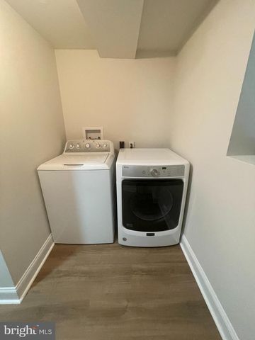 43 MIRY BROOK RD, Hamilton, NJ 08690
