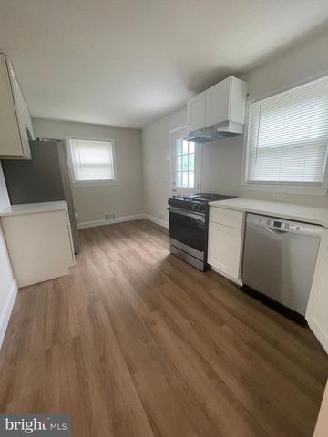 43 MIRY BROOK RD, Hamilton, NJ 08690