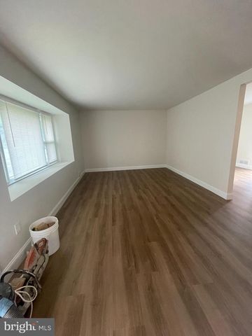 43 MIRY BROOK RD, Hamilton, NJ 08690