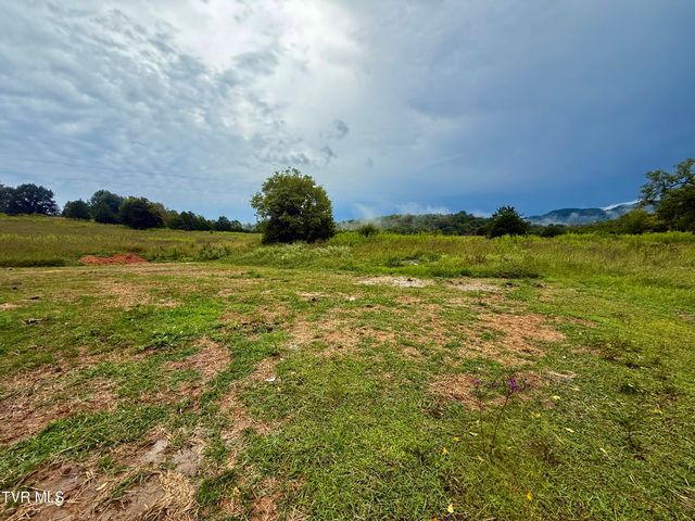 2114 Powell River Rd, Tazewell, TN 37879