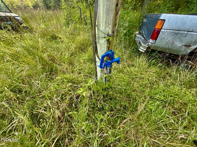 2114 Powell River Rd, Tazewell, TN 37879