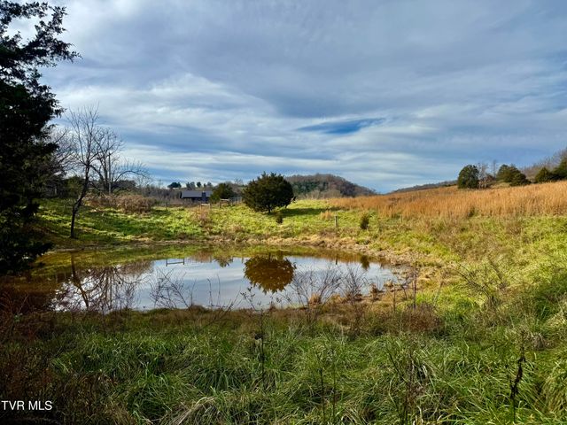 2114 Powell River Rd, Tazewell, TN 37879