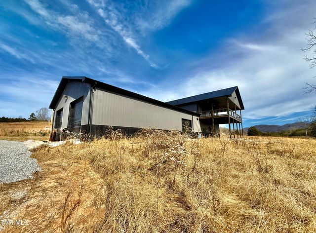 2114 Powell River Rd, Tazewell, TN 37879