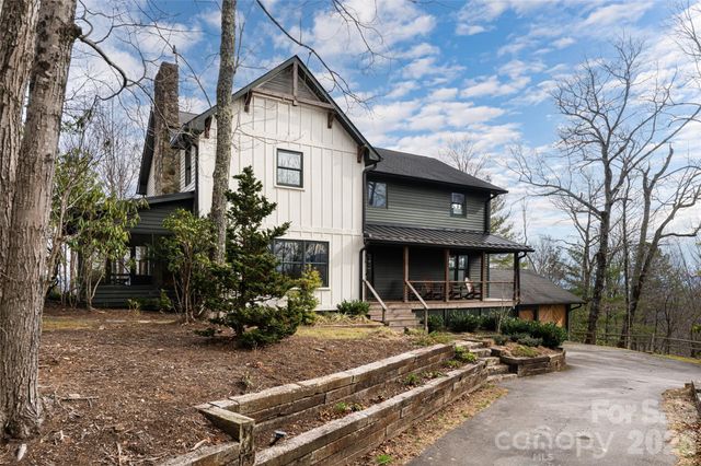 246 Sweetwater Road, Mills River, NC 28759