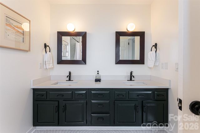 246 Sweetwater Road, Mills River, NC 28759