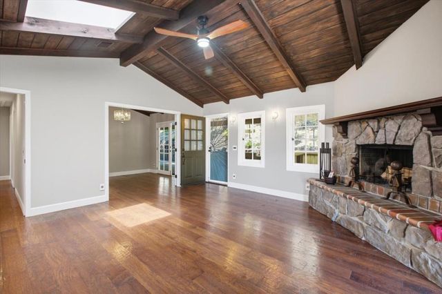 20955 Panorama Drive, Los Gatos, CA 95033