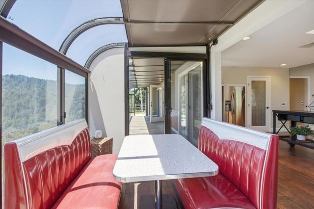20955 Panorama Drive, Los Gatos, CA 95033