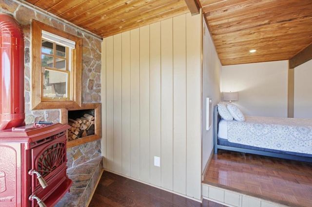 20955 Panorama Drive, Los Gatos, CA 95033