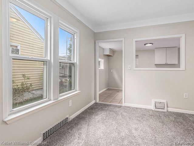 1419 Morris Avenue, Lincoln Park, MI 48146