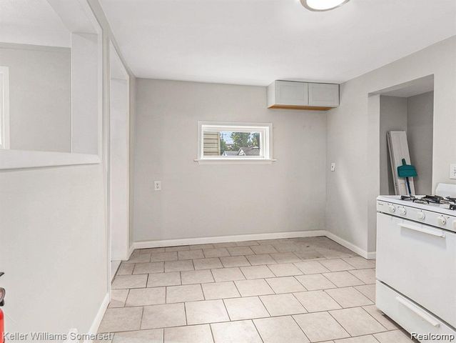 1419 Morris Avenue, Lincoln Park, MI 48146