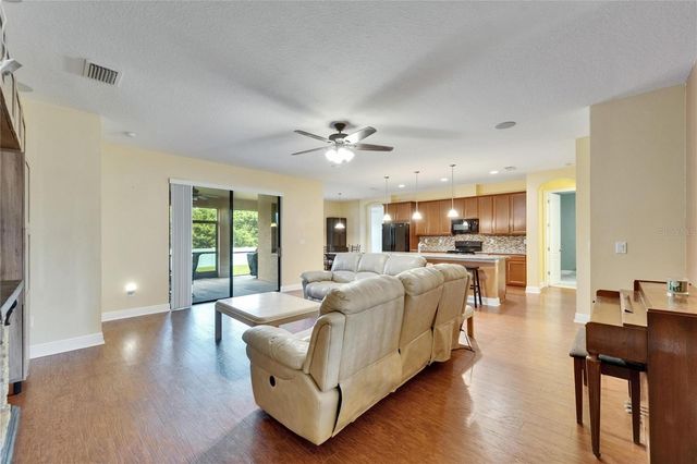 11911 SUNBURST MARBLE ROAD, Riverview, FL 33579