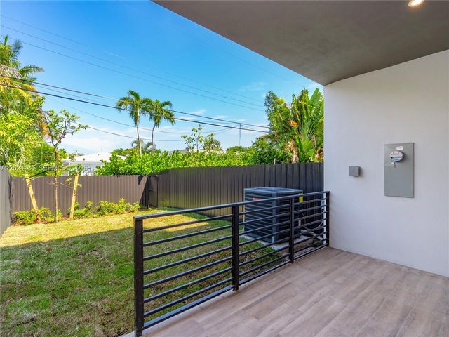1118 NE 10th Ave 1118, Fort Lauderdale, FL 33304
