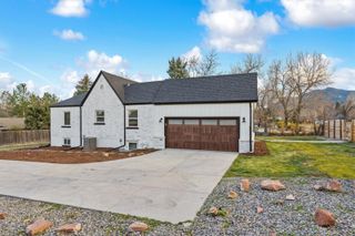 3360 S Broadway, Boulder, CO 80304