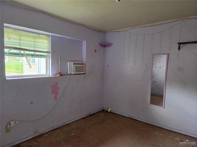 125 N Mccullough Street, San Benito, TX 78586