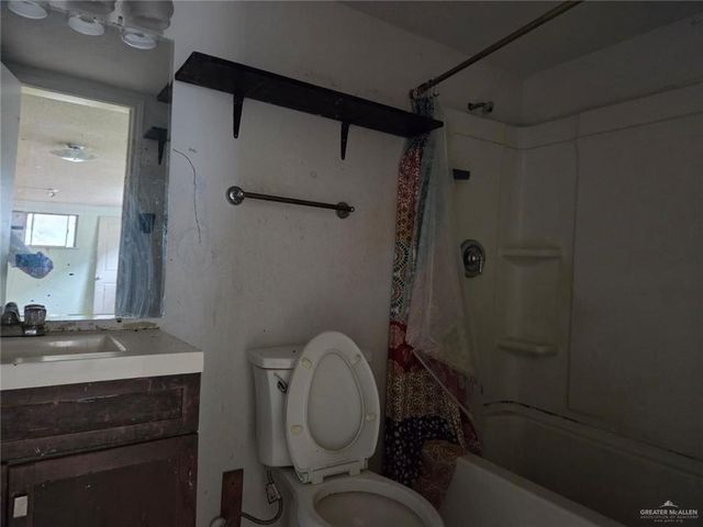 125 N Mccullough Street, San Benito, TX 78586