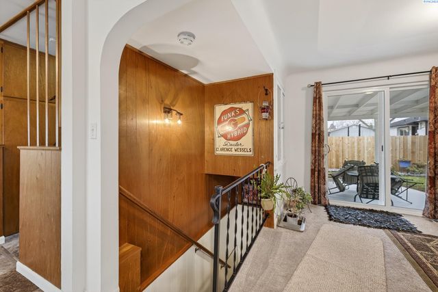 720 Brock Ct, Prosser, WA 99350