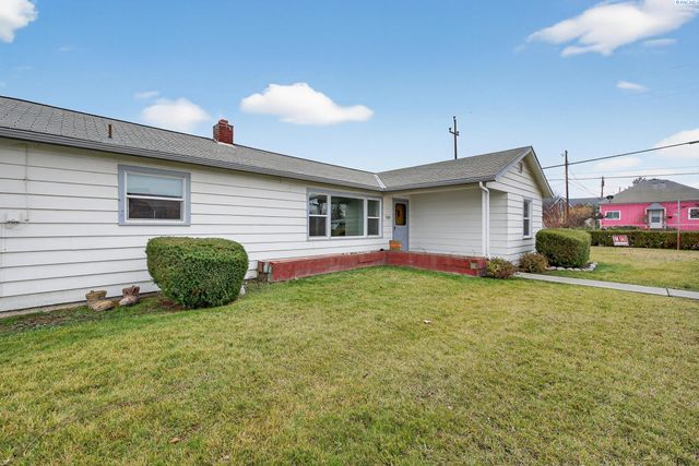 720 Brock Ct, Prosser, WA 99350