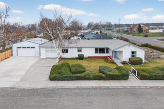 720 Brock Ct, Prosser, WA 99350