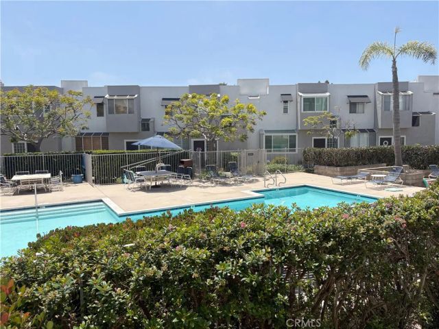 501 Herondo, Hermosa Beach, CA 90254